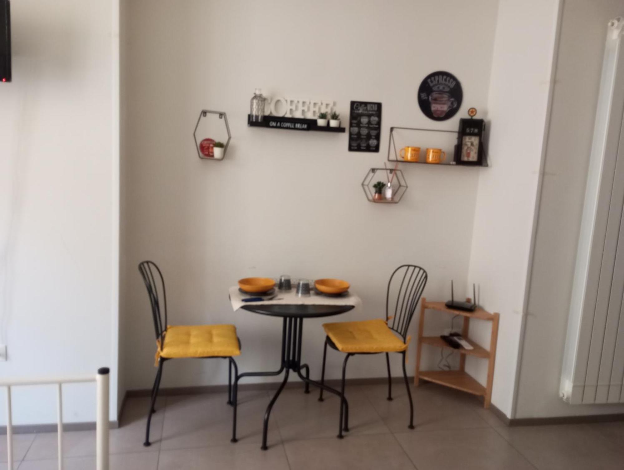 Holidaystudio In Centro Salerno
